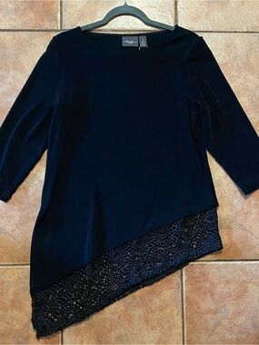 Chico’s Travelers Lace Hem Sierra Top